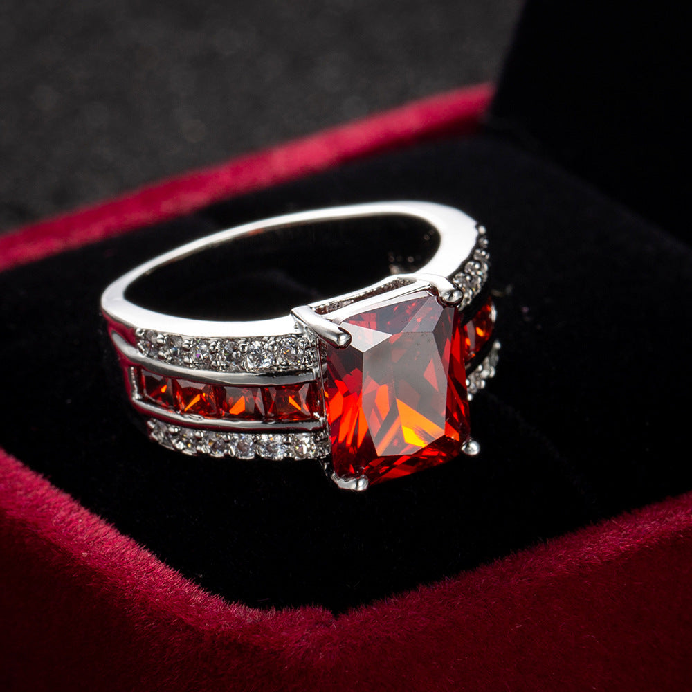 Sophisticated White Gold Statement Ring