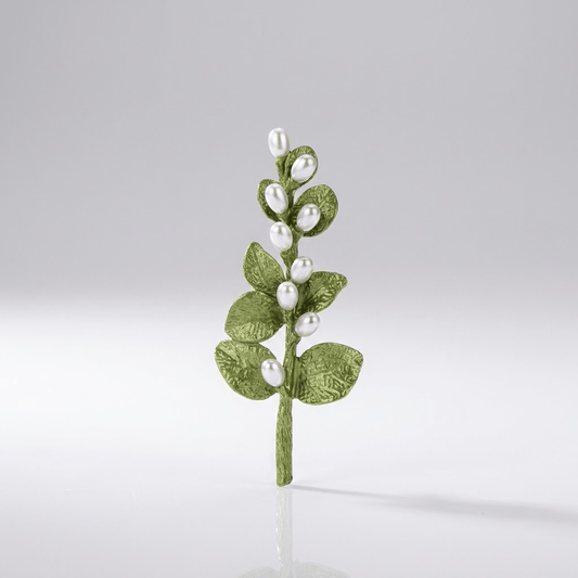 Elegant Pearl Botanical Brooch