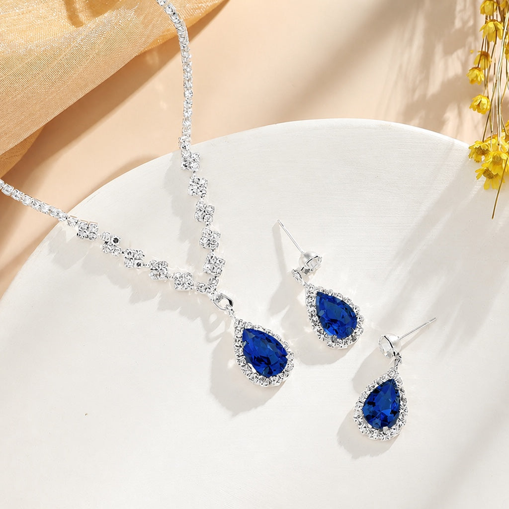 Elegant Silver Plated Radiant Necklace Set