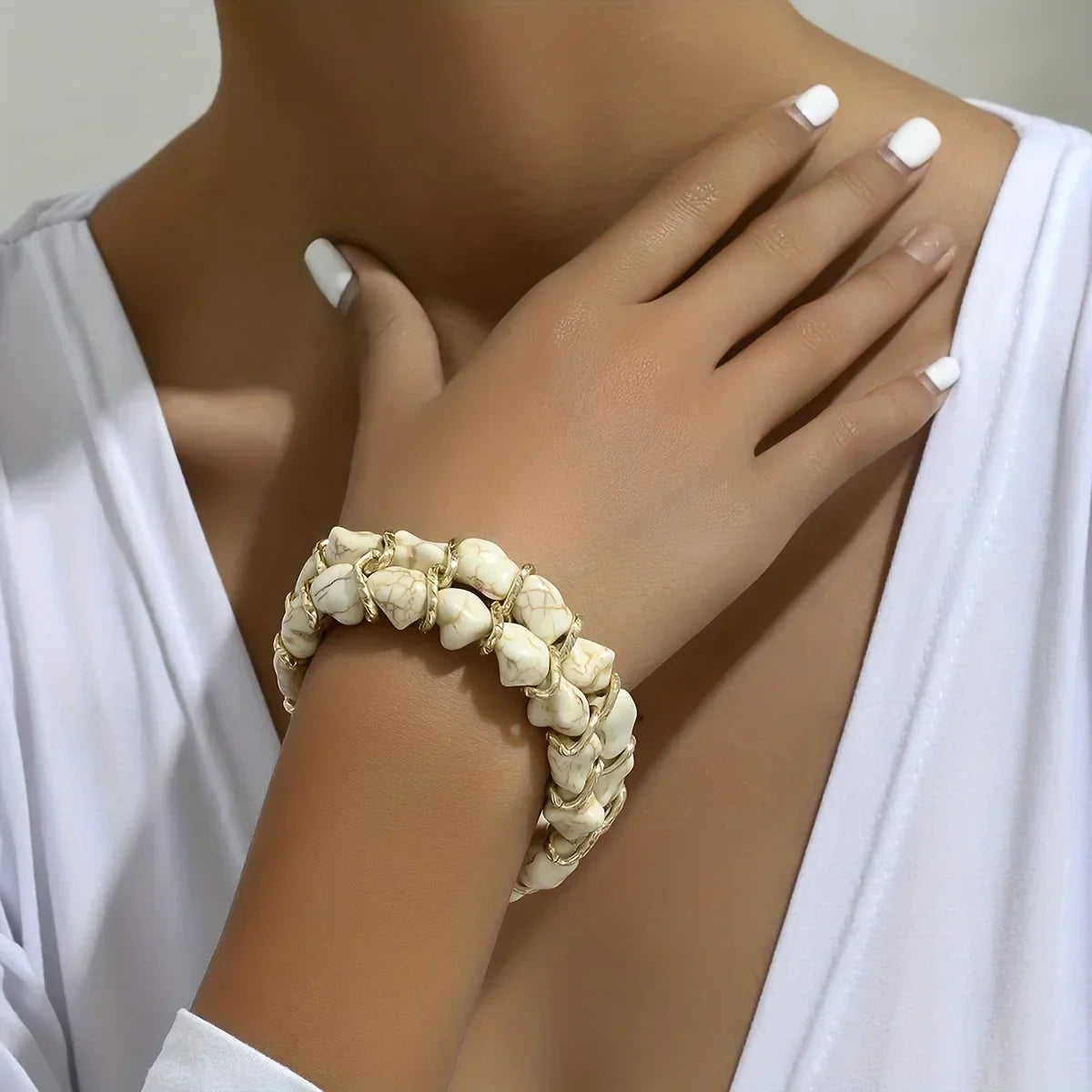 Elegant Turquoise Gold Bracelet