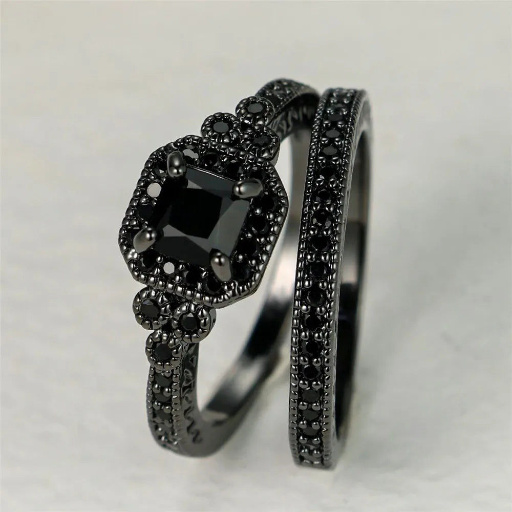 Elegant Onyx Zircon Wedding Band