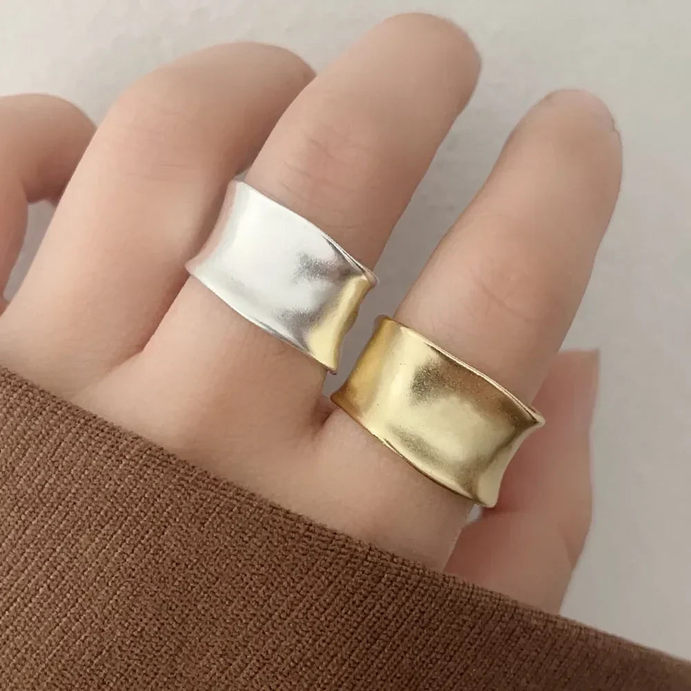 Vintage Adjustable Ring in Gold and Silver