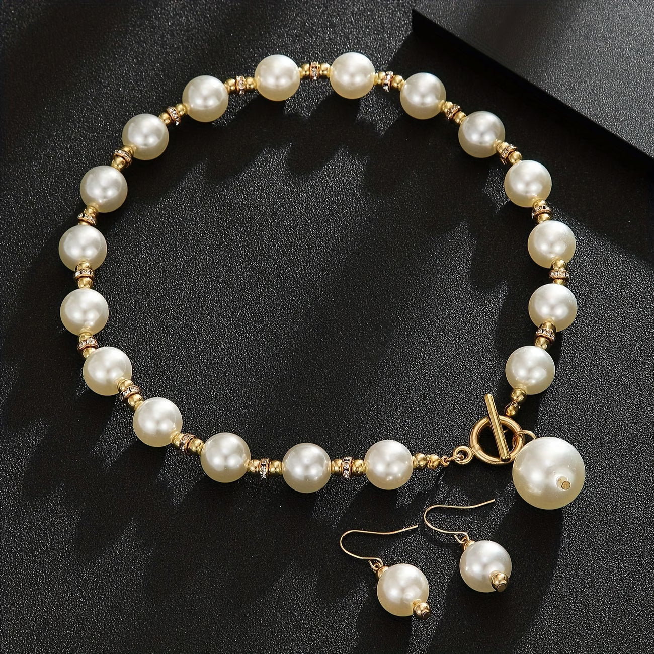 Chunky Pearl Necklace Set