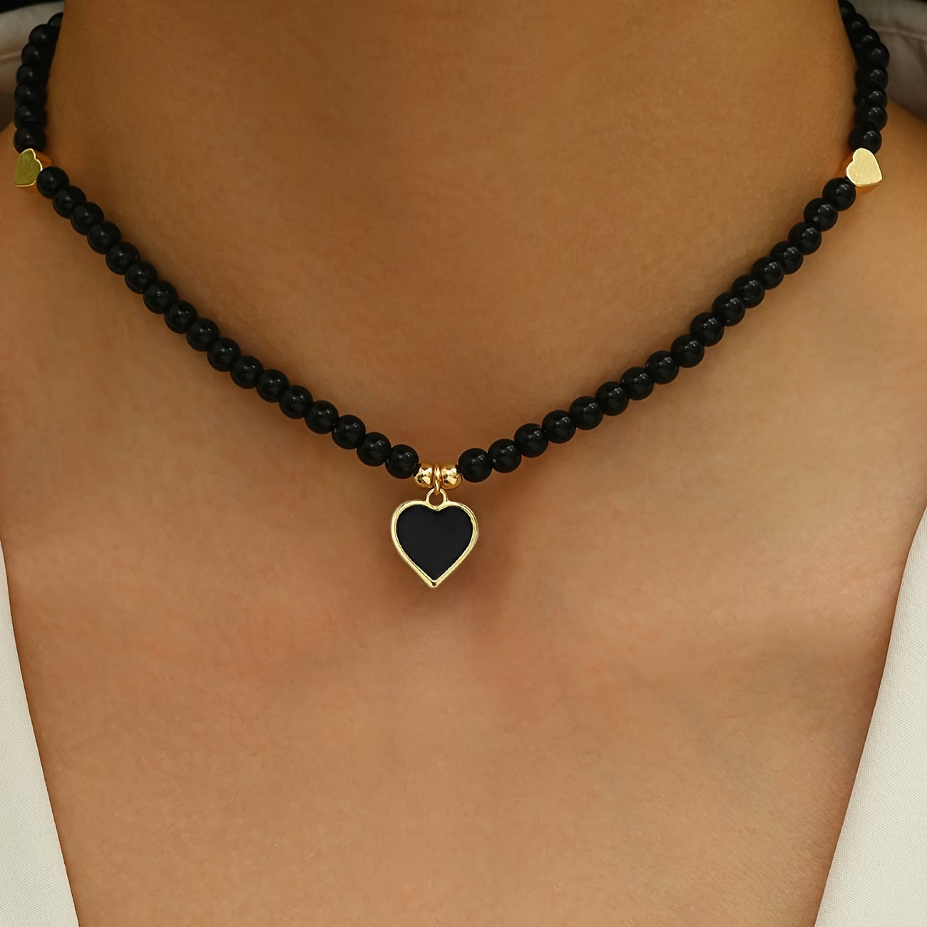 Minimal Onyx Heart Necklace