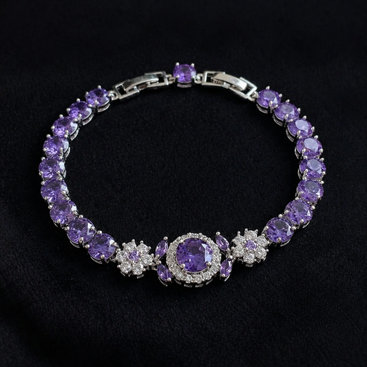 Elegant Crown White Gold Bracelet