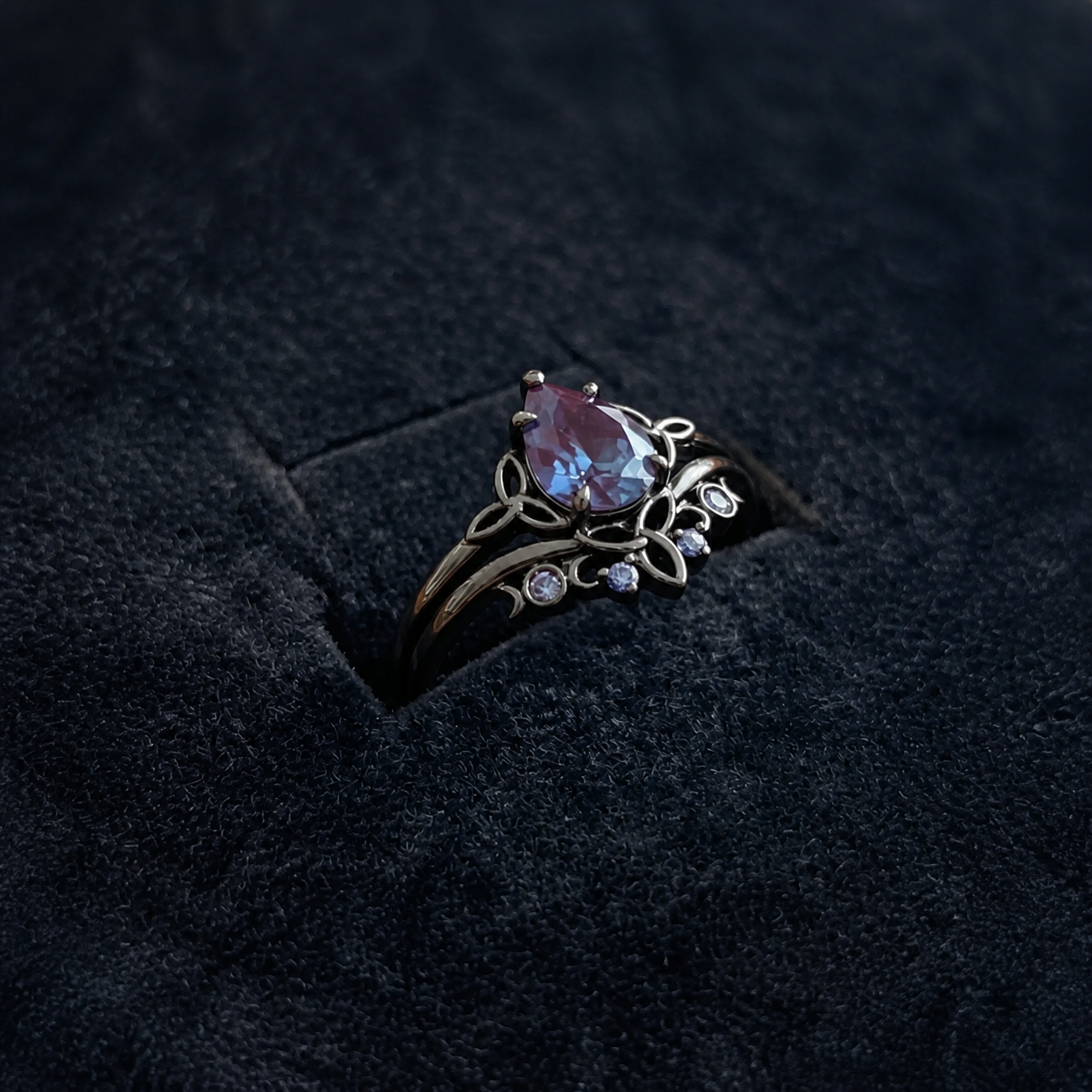 Elegant Amethyst Layered Gold Ring